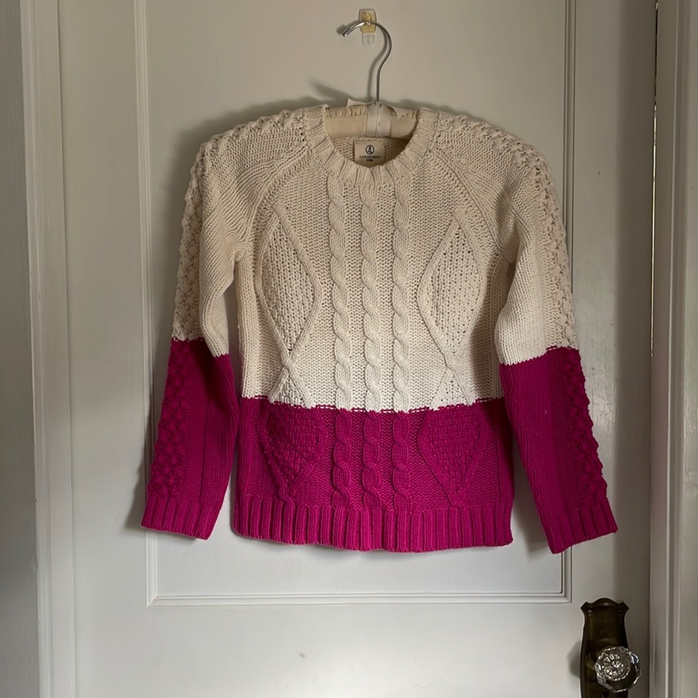 Lands’ End girls pullover sweater